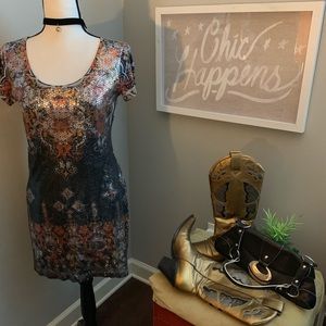 Chic Catch My I Glitzy Sequined T-Shirt Dress